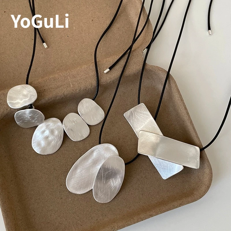 

Fashion Jewelry Sweet Korean Temperament Metal Irregular Pendant Necklace For Women Party Gifts Simply Design Accessories