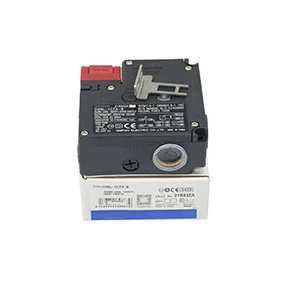 safety switch D4NL-1CFA-B in box D4NL1CFAB Quality Assurance