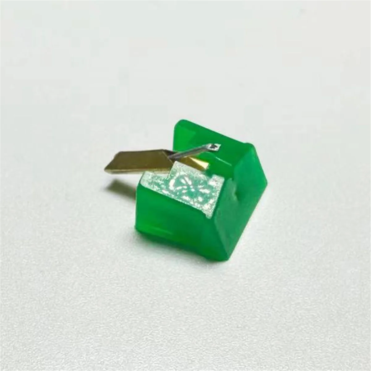 Для EPC-270C EPS52 EPS56 EPC271CES стилус виниловый проигрыватель проигрывателей проигрывателей иглы для фонографа