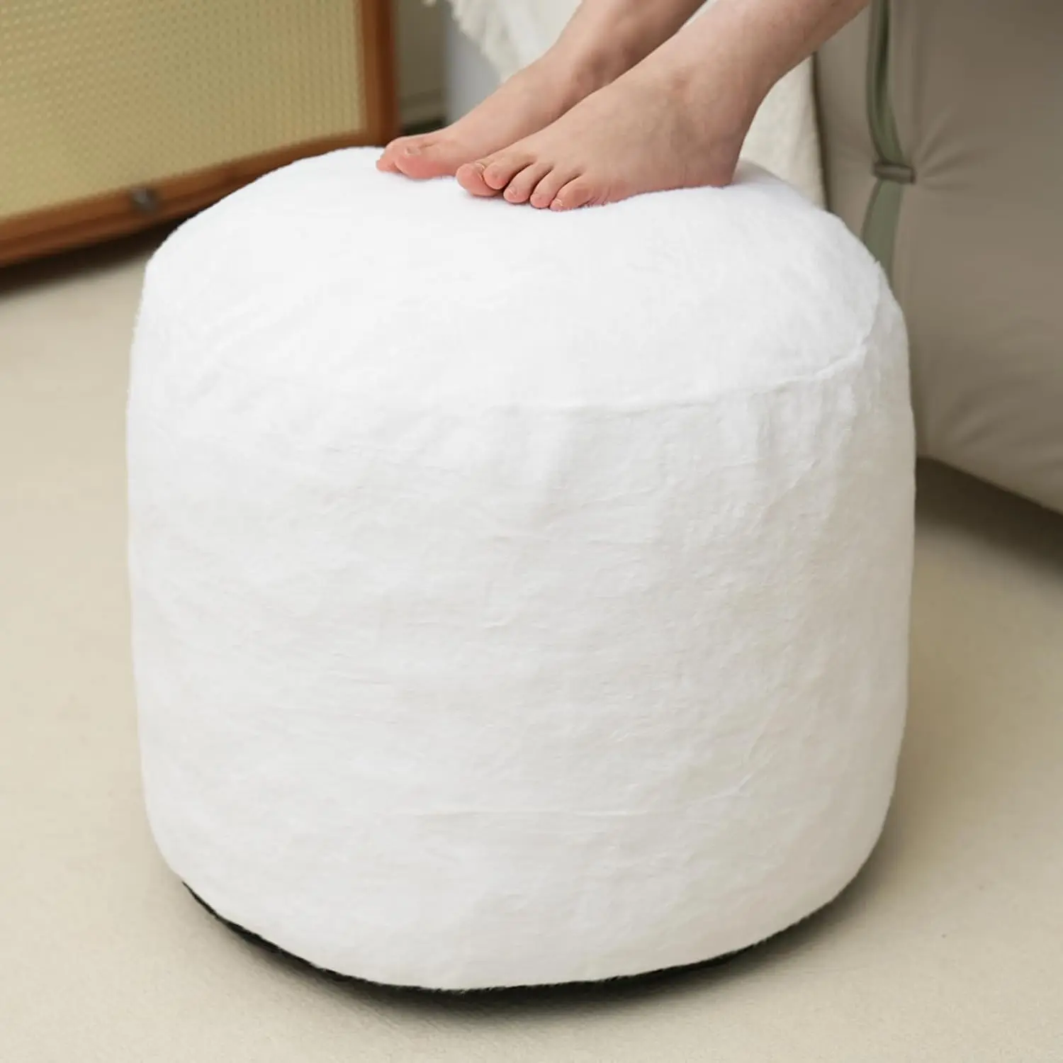 

Round Stuffed Pouf Ottoman, Long Poufs With Foam Chunk Filling, Fluffy And Furry Pouf Foot Stool Storage Ottoman (Beige,