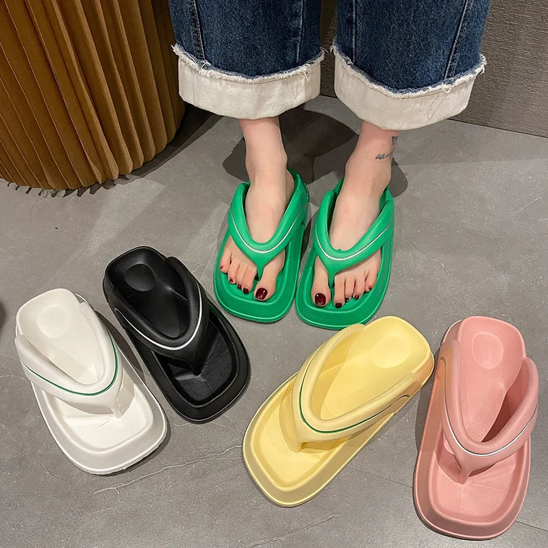 2023 Summer New 4CM Thick Sole Herringbone Slippers Man Women Flip Flops Outdoor Wear Ins Fashion Indoor EVA Slipper For Couple