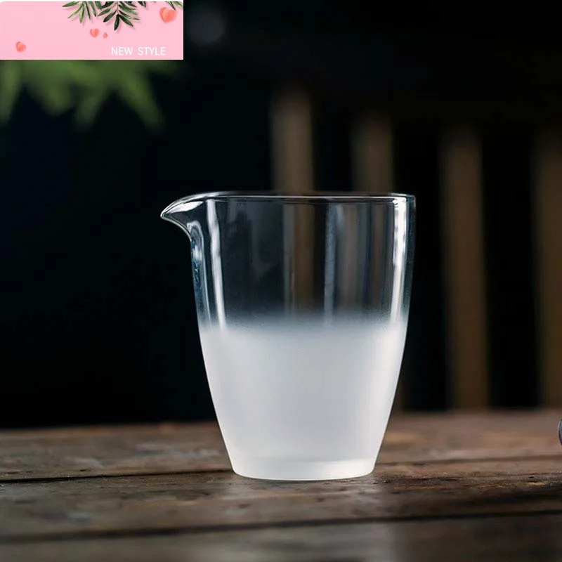 

Ярмарка в японском стиле, прозрачная полуматовая стеклянная чашка, дозатор чая, чайный сервиз Gongfu, аксессуары