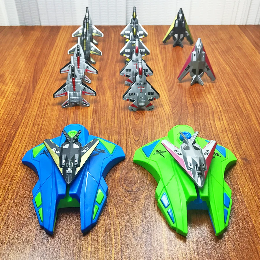 

Игровой набор для мальчиков: самолет-истребитель с пусковой установкой, комплект для сражений на двоих, интерактивная уличная игрушка для детей