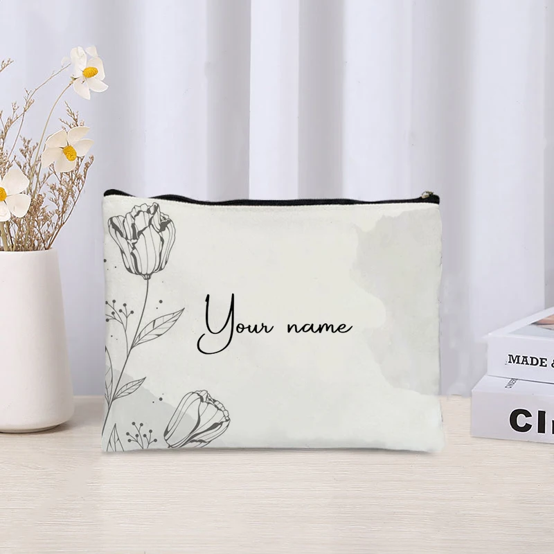 2024 New Name Cosmetic Organizer Custom Wedding Gift Bridesmaid Handbag Canvas Travel Toilet Pouch for Women Make up Bags Purse