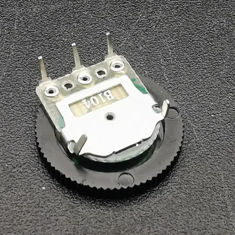 10 قطعة B104 100K أوم عجلة الطلب الجهد للتحكم في حجم الصوت التبديل 16x2 مللي متر أجزاء الغيتار