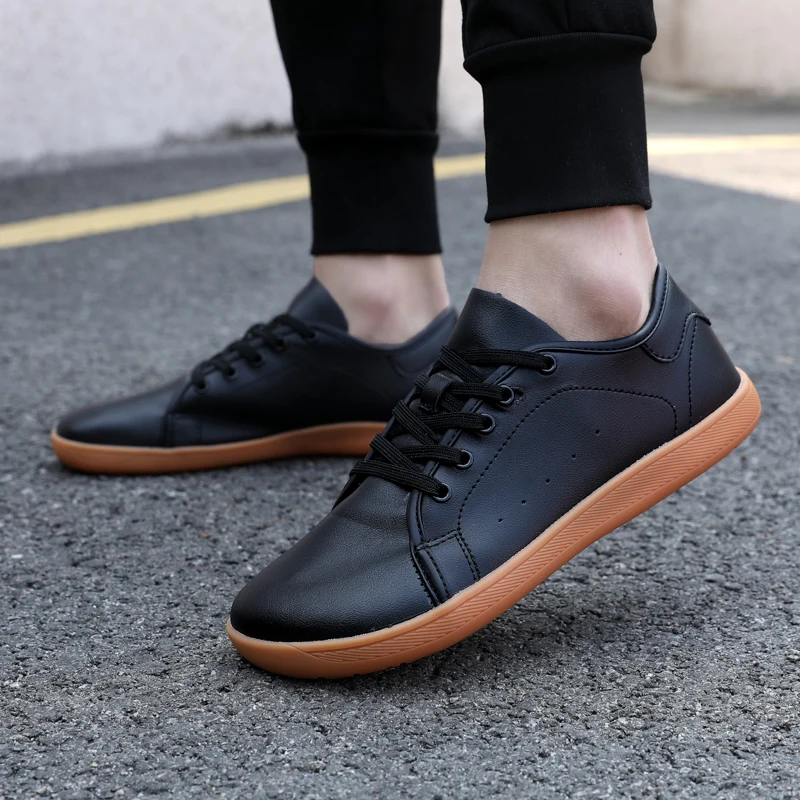 Flexible Sohlen Fuß breite Zehen Box Barfuß Schuhe für Männer Zero Drop Herren Fitness Trail ing synthetische obere Toebox Sneakers