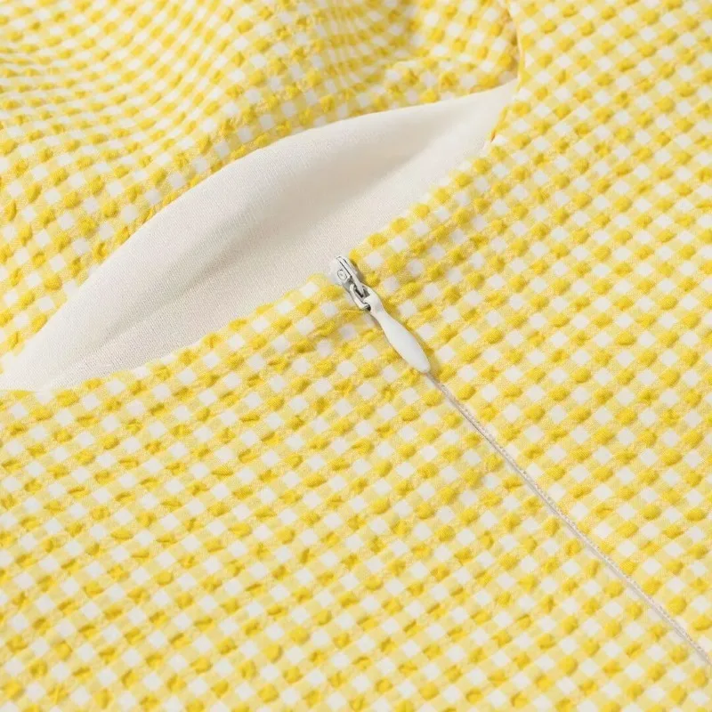 ชุดเดรสฤดูร้อน 2025 ชุดเดรสผู้หญิงแบบไม่มีแขน สไตล์ฮาราจูกุ สีแดง มินิเดรส ชุดไปทะเล ชุดคอร์เซ็ทสั้น สไตล์โบฮีเมียน สำหรับงานปาร์ตี้