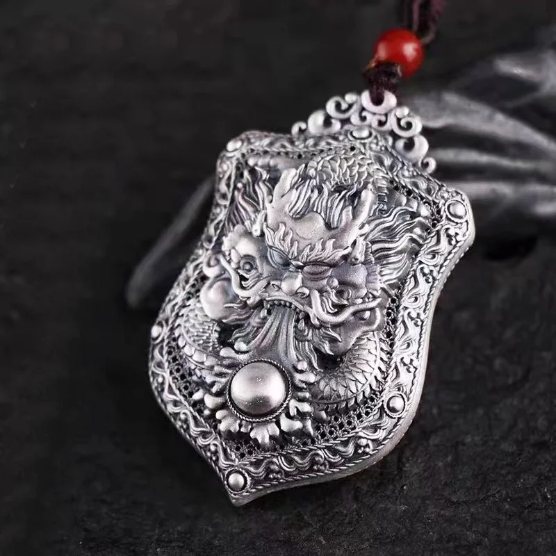 

Retro Domineering Dragon Pendant Male Sweater Chain Accessories Trendy Zodiac Animal Three-dimensional Relief Necklace For Men