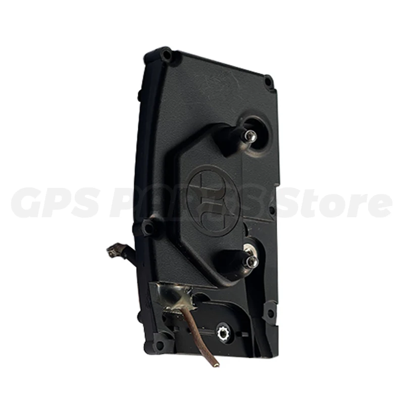 

Garmin TT10/TT15 Has Some Scratches On The Upper Shell With Electric Shock Contact, Which Can Be Used As An Accessory