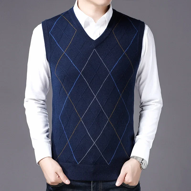 MRMT 2024 Brand New Men's Knitted Sweater Vests V-neck Middle-aged Men Sweaters Vest for Male Tops Man Knitted Vest Sweater