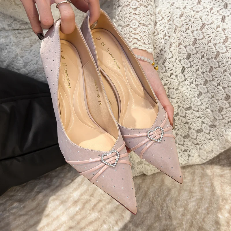 

Spring Elegant French-Style Stunning Single Shoes with Thin Heels forHeart-shaped rhinestone pink pointed-toe high heels in
