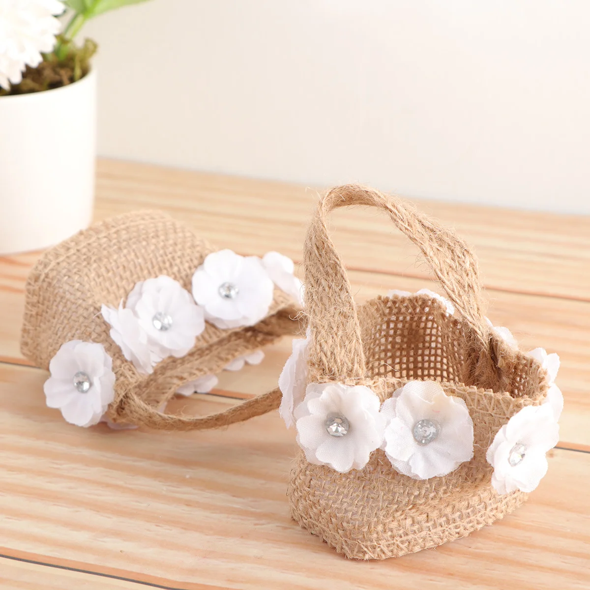 

4 Pcs Linen Storage Basket Rustic Wedding Flower Girl Baskets Banquet Decorative Candy Bags Holding Flowers Petals