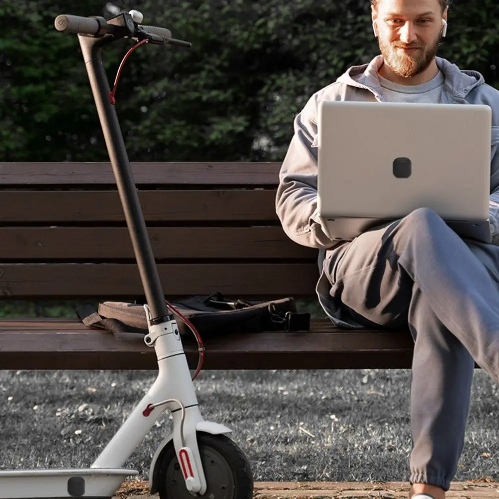 غطاء جهاز تعقب ذاتي اللصق مرن واقي مضاد للخدش لملحقات تعقب Airtag