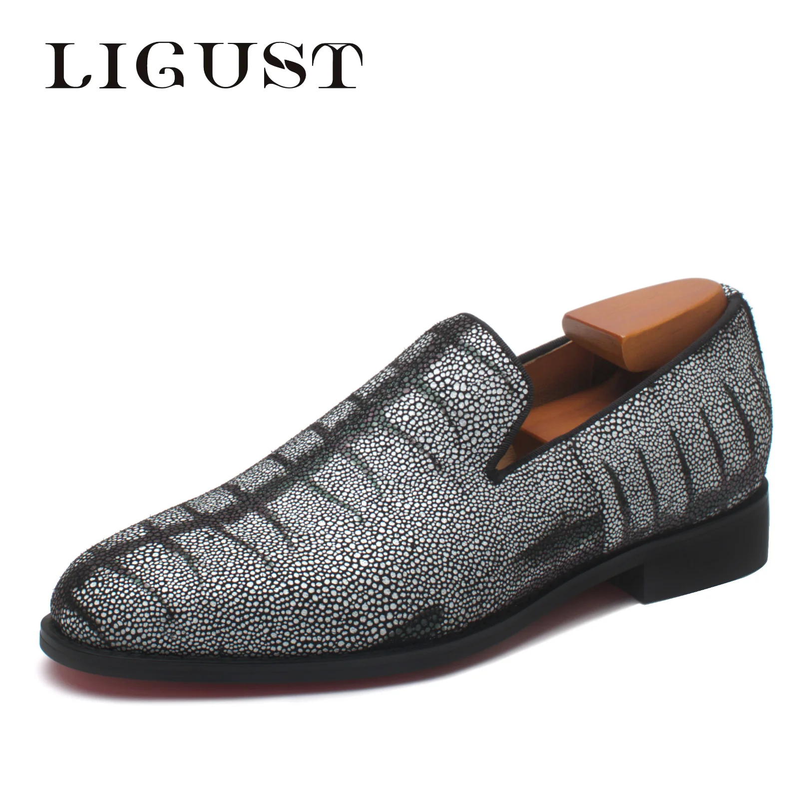 

LIGUST Luxury Slip On Dress Shoes Men Genuine Leather Italian Loafer Shoes For Men Black Whrite Brand Formal Men Casual Shoes