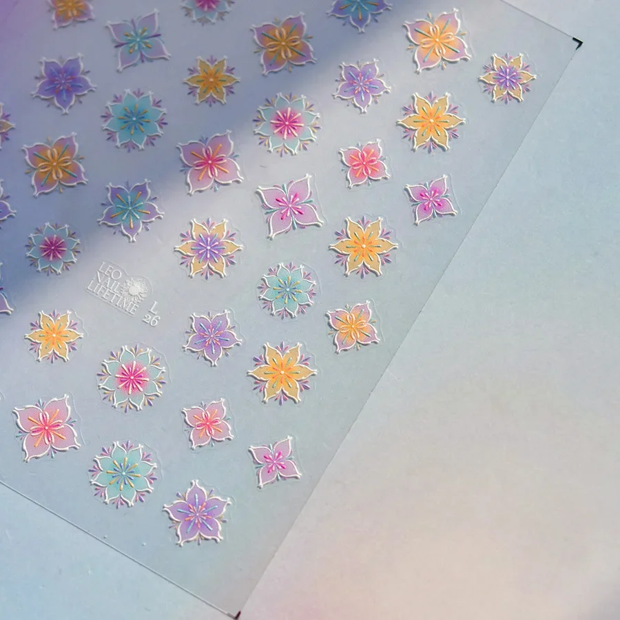 Modello barocco Stampa a caldo Totem geometrico Fiore Stella retrò Nobile Autoadesivo 5D Decorazione per unghie Adesivo Decalcomania per manicure