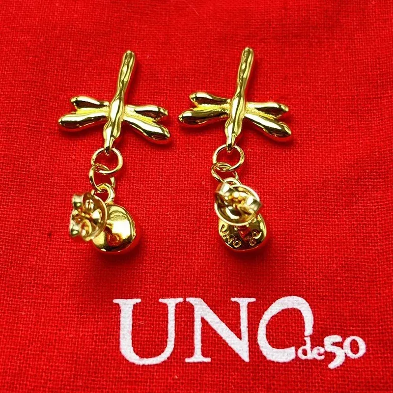 2023 UNOde50 earring Venda Quente em Espanha Alta Qualidade Novas Criativas Mulheres Dragonfly Brincos Romantic Jewelry Gift Bag