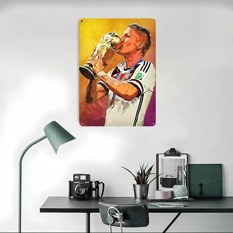 ملصق معدني من Bastian Schweinsteiger علامات معدنية جدار الفن ديكور داخلي عتيق في المنزل علامة قصدير مخصصة للديكور المنزلي