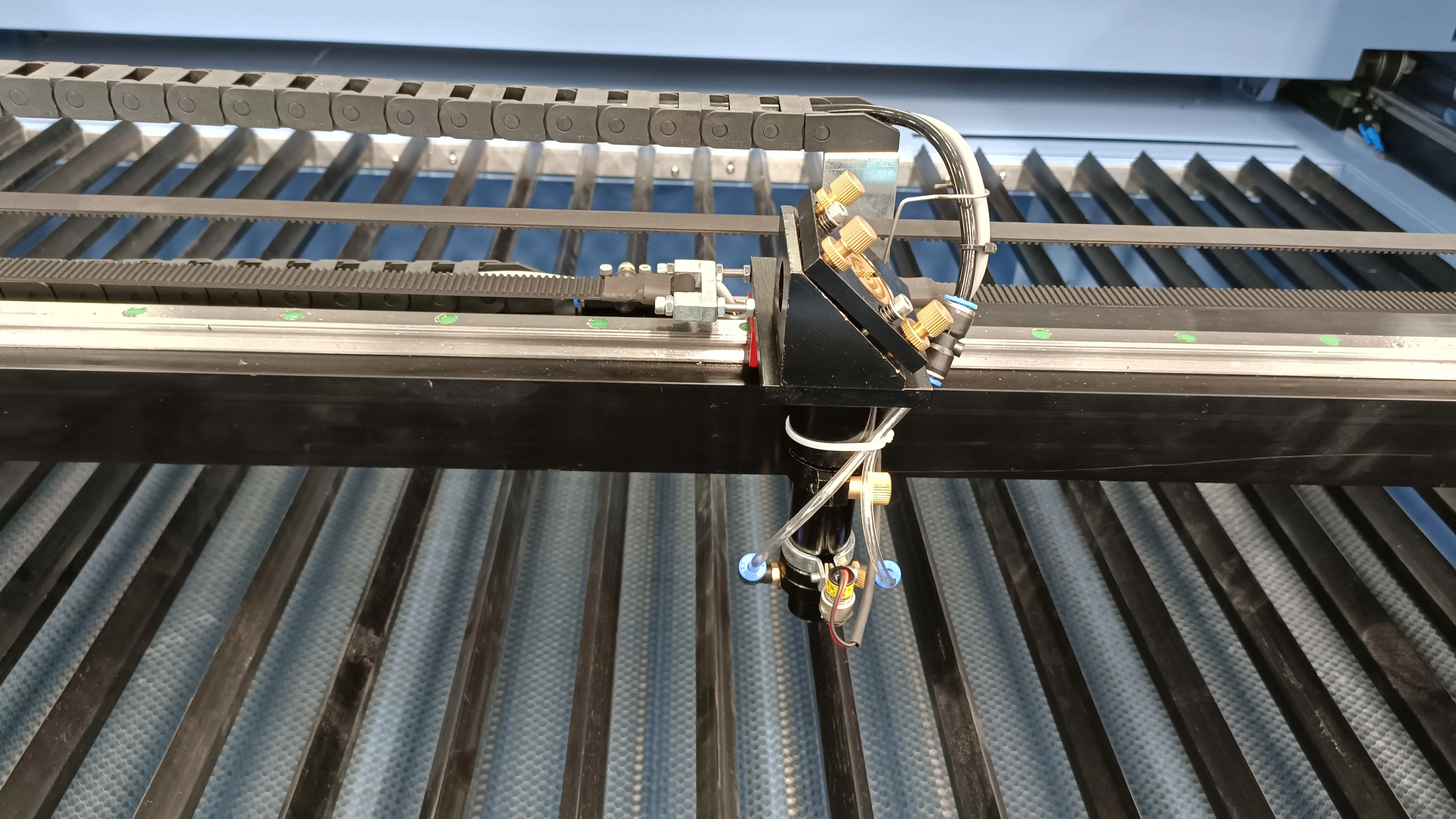 TLF Set Contains 960   RECI W4  Tube  5200 Chiller  Lift Arm  Honeycomb Panel  Blade  Wooden Box Packing