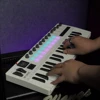 M-VAVE SMK-37 キーボード MIDI コントローラー シンセエンジン内蔵 |   37 キー、16 RGB パッド、ワイヤレス、8 ノブ + 4 フェーダー |   ライブ/スタジオ ​ 6