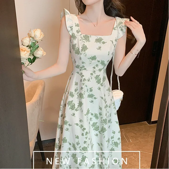 2024 Summer New Suspender Dress Retro Romantic Waist Cinching Slimming Dress Niche Design Floral Skirt