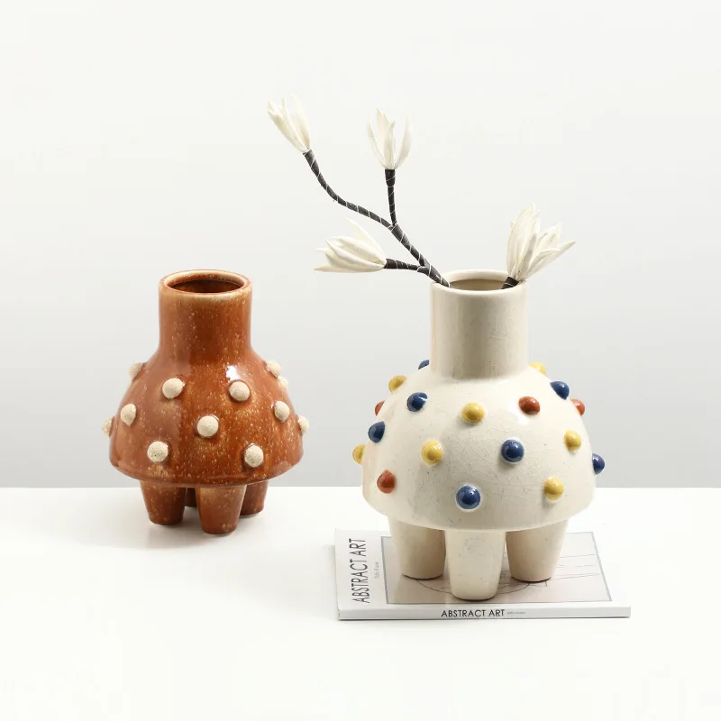 Nordic ins storm point skirt ceramic vase model room living room TV cabinet wine cabinet desktop creative ornament