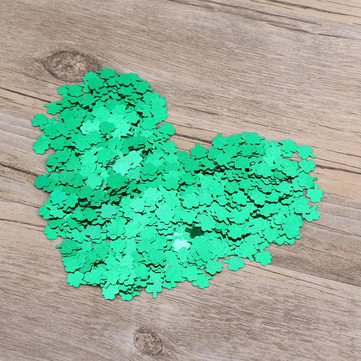 

Dark Green St Patrick's Day Clover Shamrock Confetti Sequins 15G St Patrick Party Decorations Table Scatter Shamrock Confetti