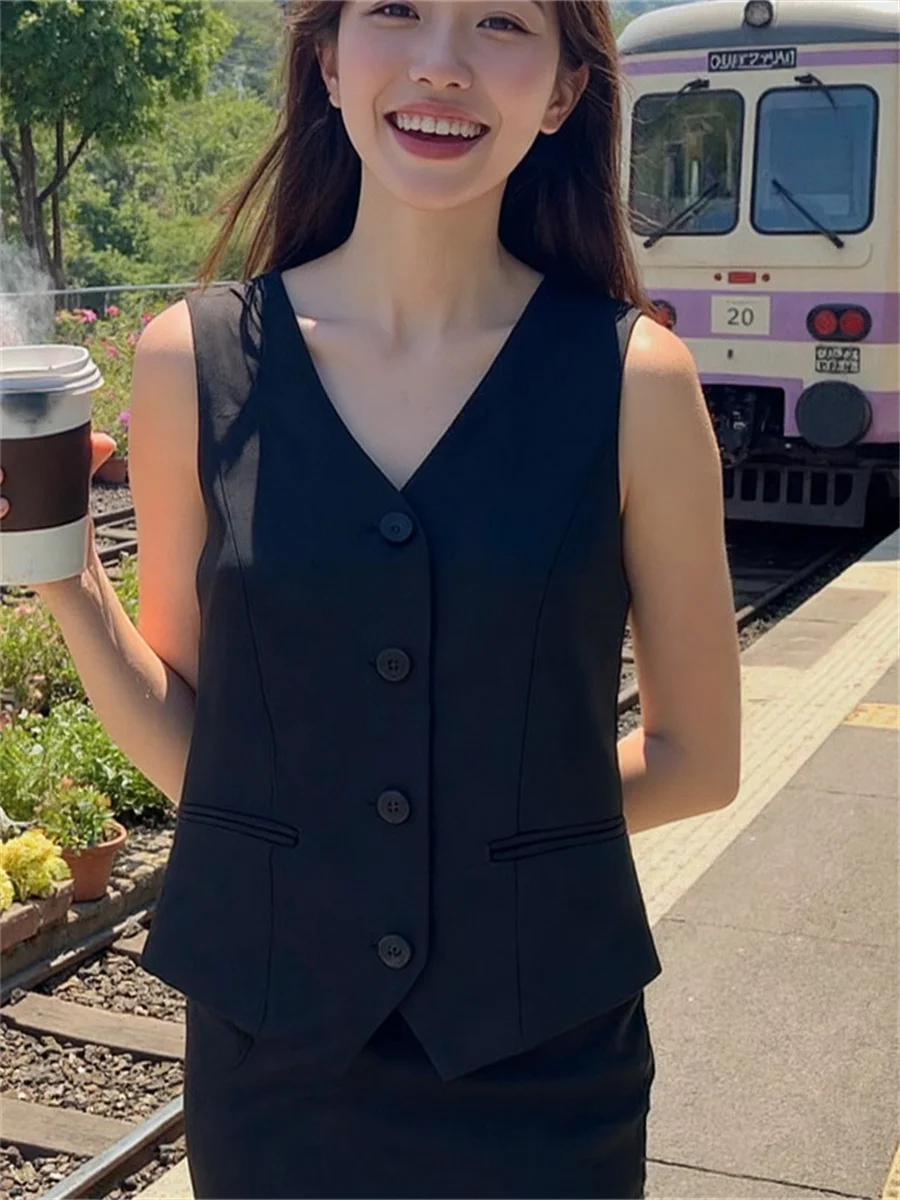 

Women'S Waistcoats Crochet Vests Woman V-Neck Loose Fit Summer Kawaii Japanese Style Cute Harajuku Fashion Teen Girls Ulzzang