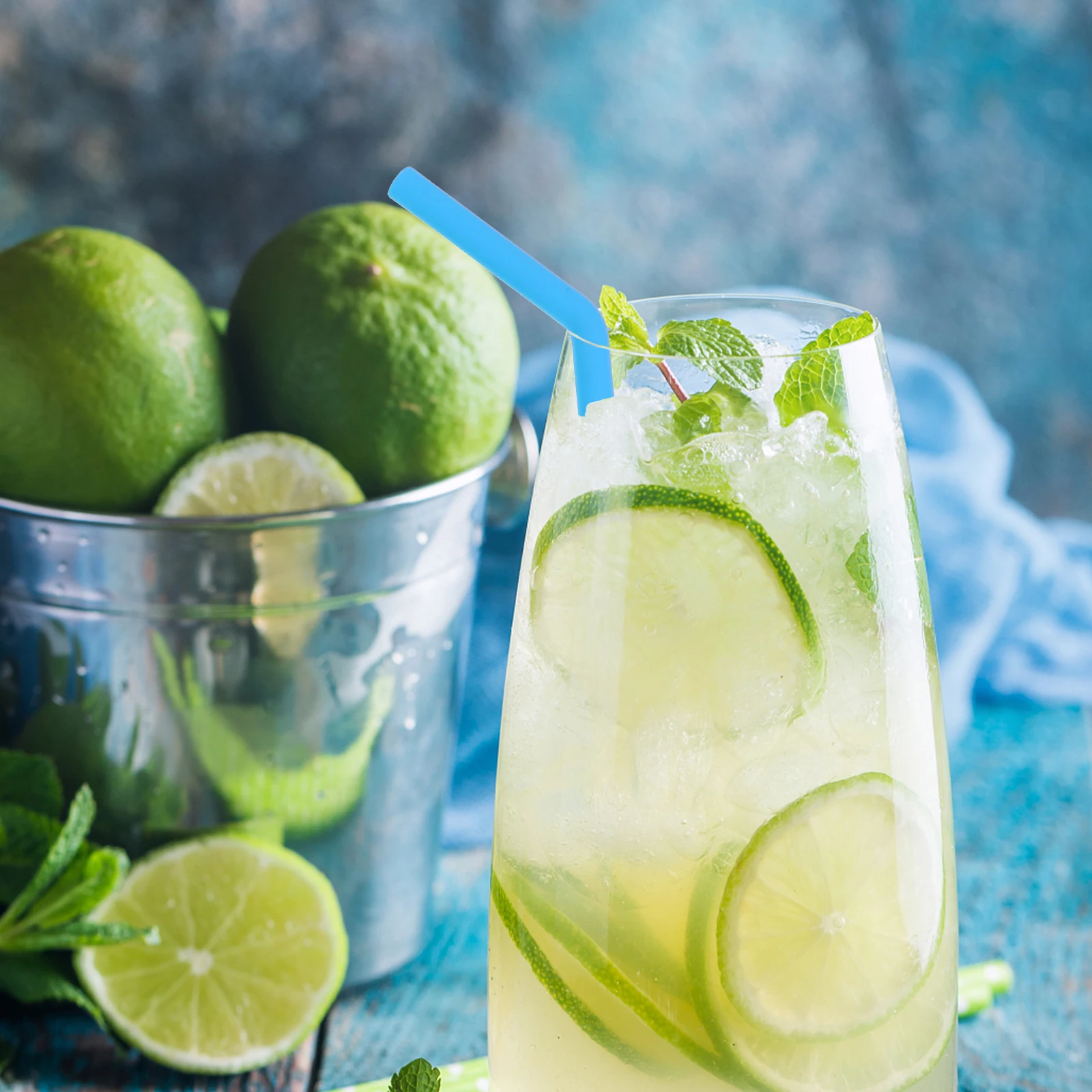 

4Pcs Silicone Straws Kit Premium Reusable Beverage Pipettes with Brush for Coffee Smoothie Juice Ideal for Wedding Birthday