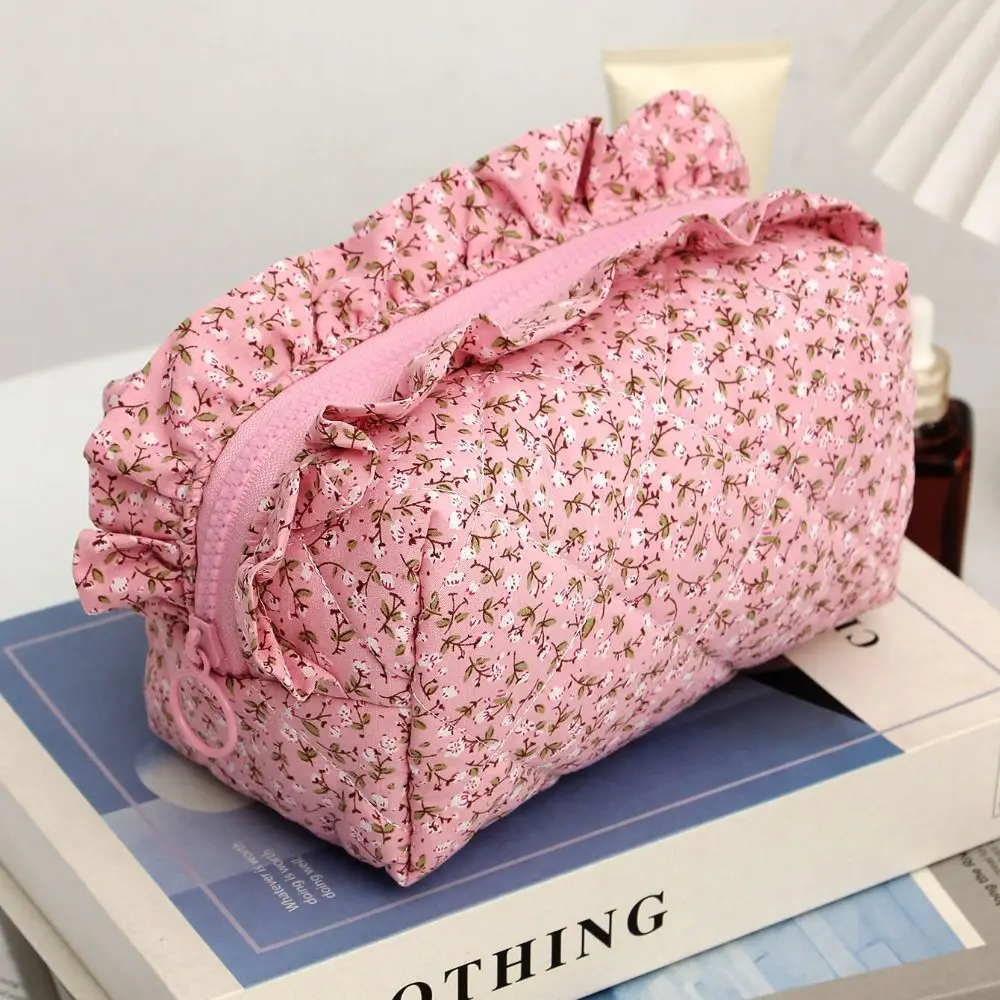Portable Bow Quilted Cosmetic Bag Makeup Organizer Large Capacity Travel Toiletry Bag Lightweight Zipper Ruffles Storage Bag
