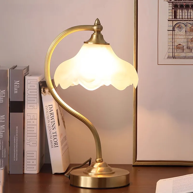 American Retro Copper E27 Floor Lamp Glass LED Luxury Luminaria Living Room Bedroom Bedside Study Indoor Atmosphere Table Lights