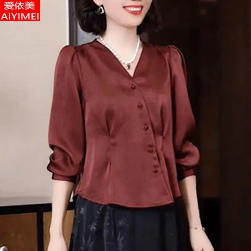 

Autumn New Arrival French Style Solid Color Long Sleeve Shirt Women's Fashion V-Neck Top for Moms