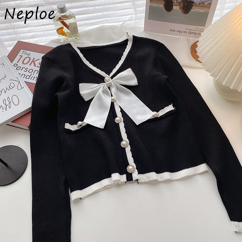 Neploe V-neck Bowknot Decoration Sweet Woman Sweaters Autumn 2024 Korean Style Short Knitted Cardigans Pearl Button Knit Tops