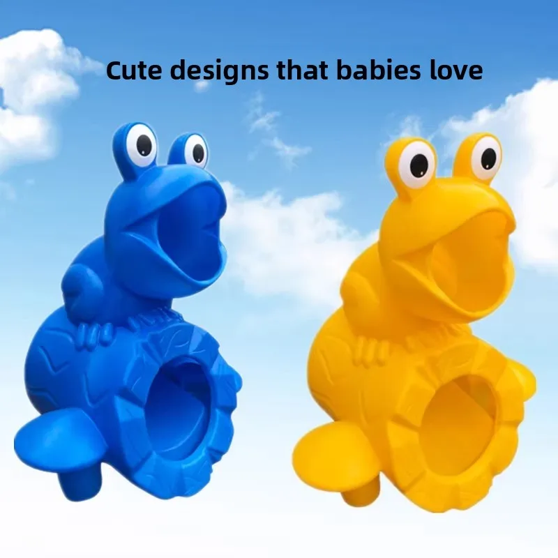 Kindergarten outdoor toys, plastic ball throwers, sports sensory training, pitching equipment, children's game props