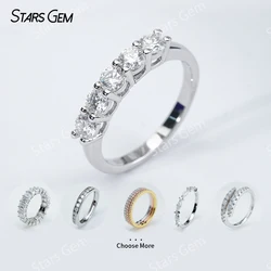 Anello con diamanti a cinque pietre Moissanite a taglio brillante rotondo in argento sterling Starsgem S925