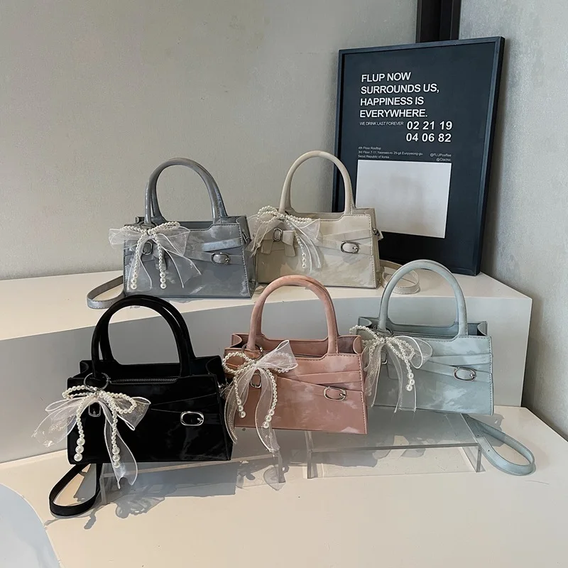 

Women's Trendy Minimalist Bowknot Shoulder Bag - Textured Stylish Sweet Mini Square Handbag Crossbody Bags for Women