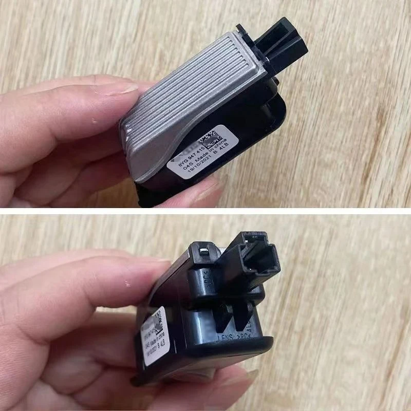 

8YG947415 4 Ring LED Projection Door Light For Audi A3 A4 A5 Q3 Q2 Q5 A6 A7 S3 S5 S6 S7 8YG 947 415