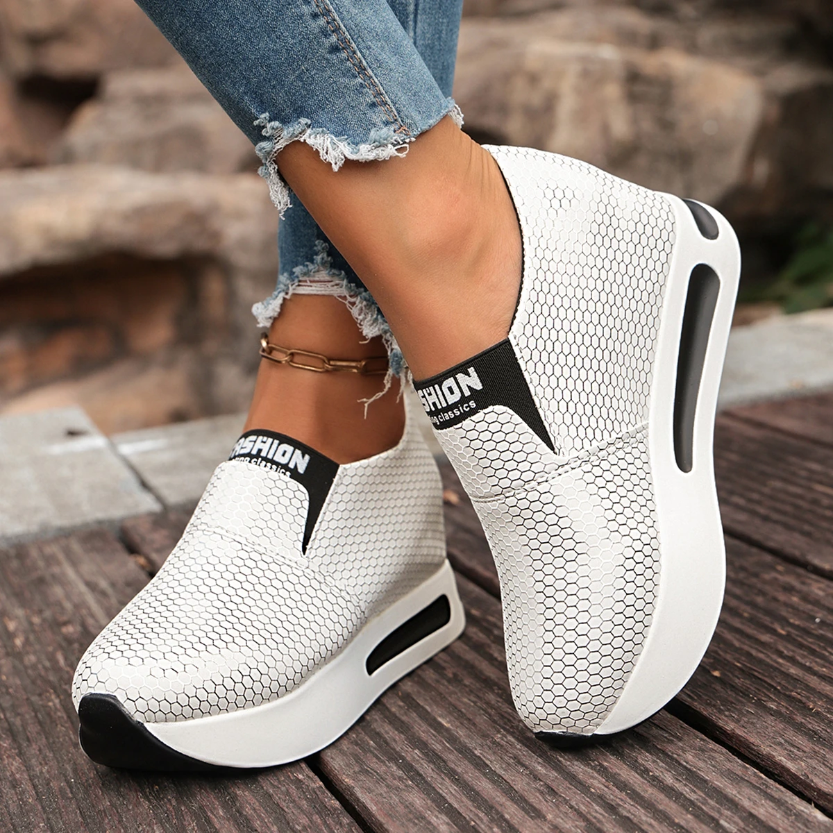 Damen-Sneaker mit verstecktem Absatz zur Erhöhung der Körpergröße, atmungsaktives Mesh, Slip-On-Plattform, lässige Alltagsschuhe zum Gehen. – Detail 14