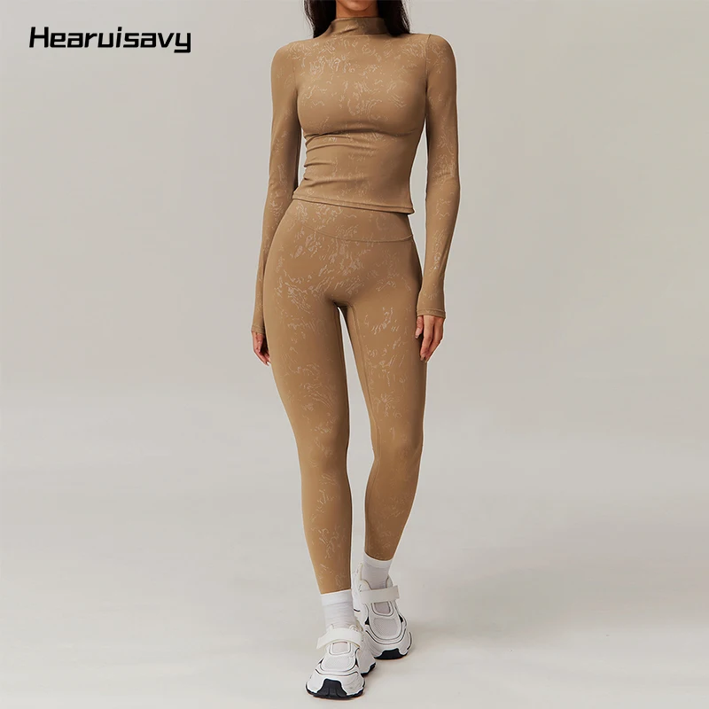 Hearuisavy Casual 2Pcs Sports Suit Women Gym Long-Sleeved Shirt Set Women Soft Quick-Dry Yoga Clothing Sportswear Workout Suit