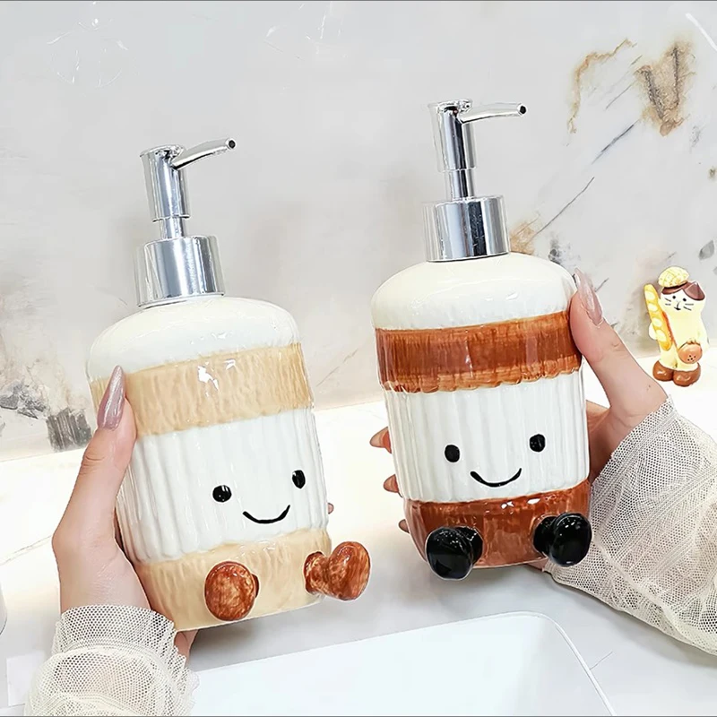 

450ML European Ceramic Lotion Bottle Cute Household Shampoo Shower Gel Press Bottle Cartoon Soap Dispenser Bathroom Accessories