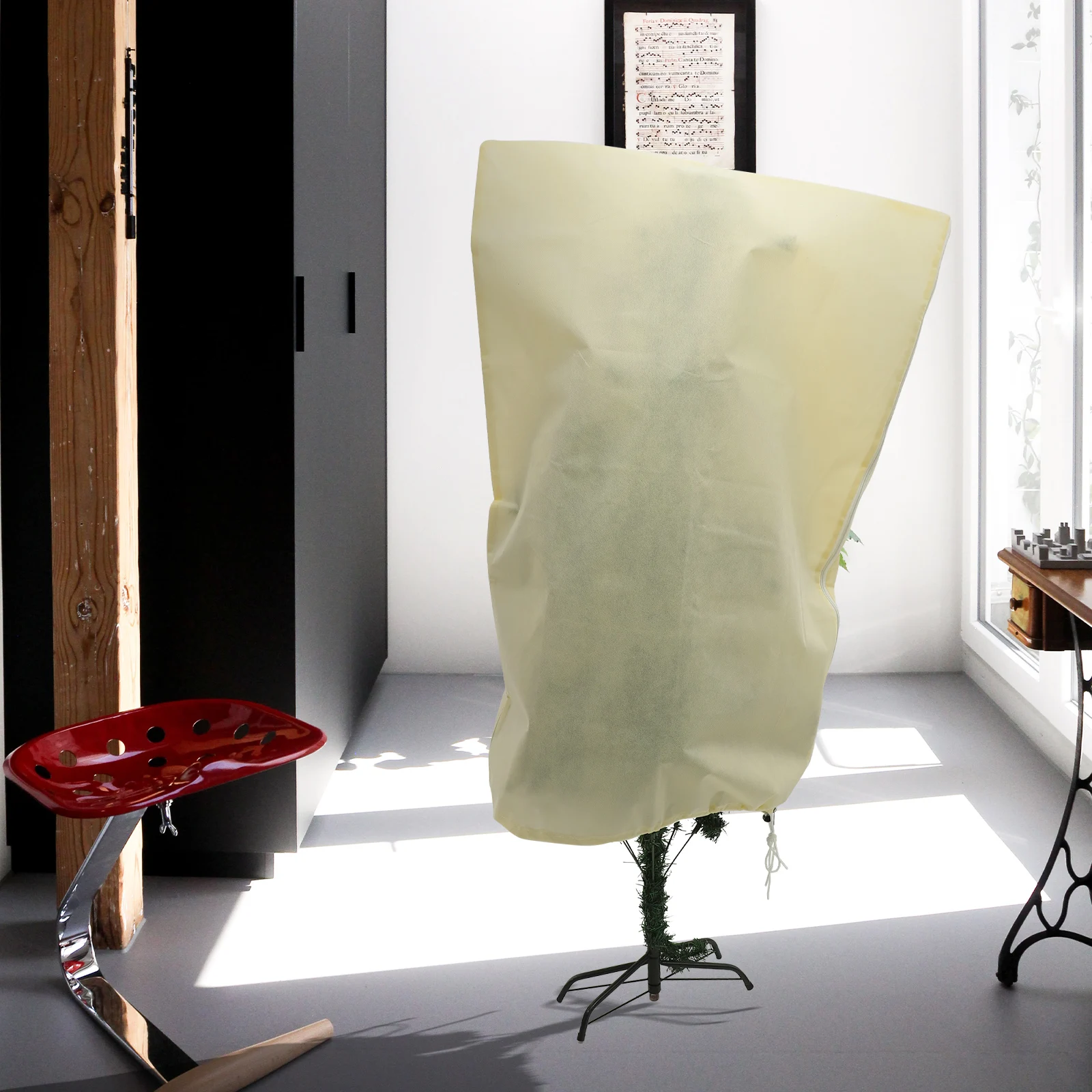 

2Pcs Winter Plant Cover Non woven Fabric Durable Protection Bag Tree Shrub Frost Proof Breathing Gardening Supplies