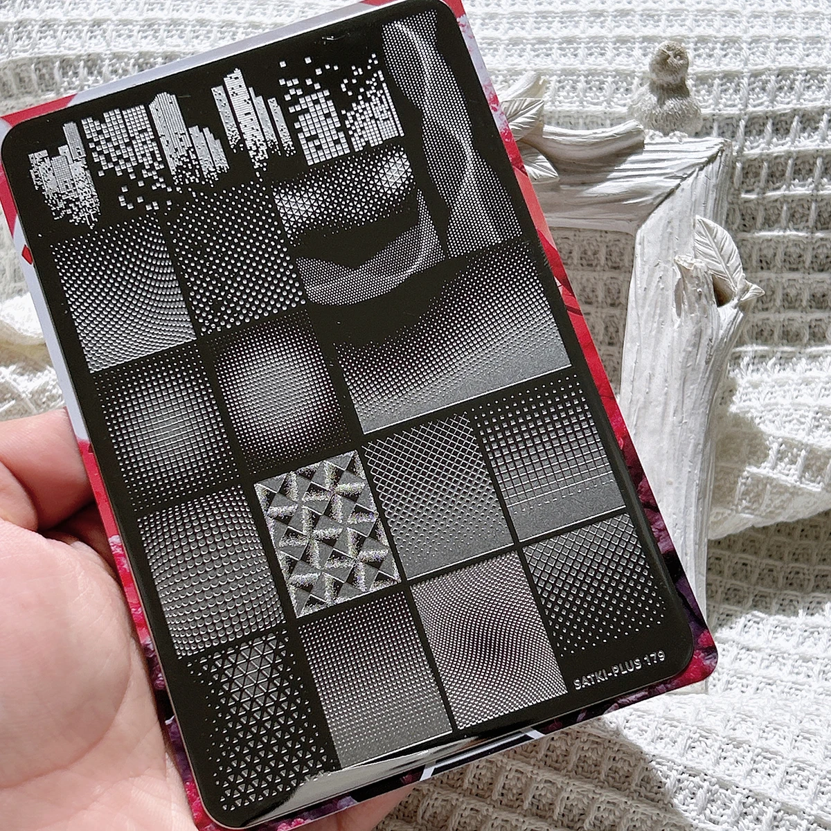 

Nail Art Stamping Plate, Stamping Steel Plate, Beginner-Friendly, No Hand Painting Needed, Nail Decoration Template, Abstract Halftone Geometric Polka Dot, Futuristic Dot Matrix, Tech Gradient Pattern, Quick Nail Art, Lazy Nail Art, Tech Changing Life, St