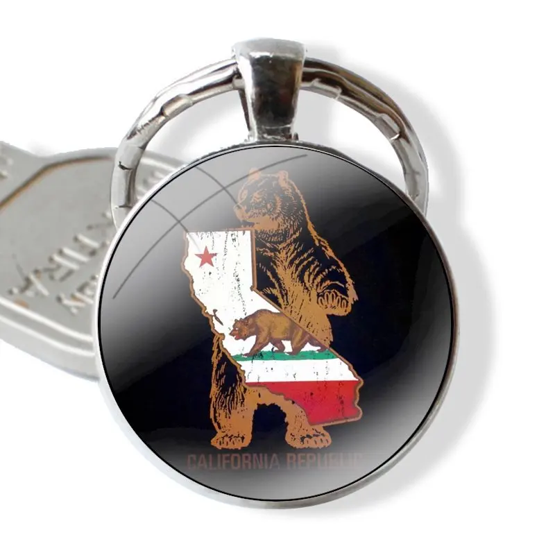 Llavero colgante de Metal de vidrio para hombres y mujeres, accesorios de llavero clásicos, regalos de joyería, Bandera de California, oso personalizado