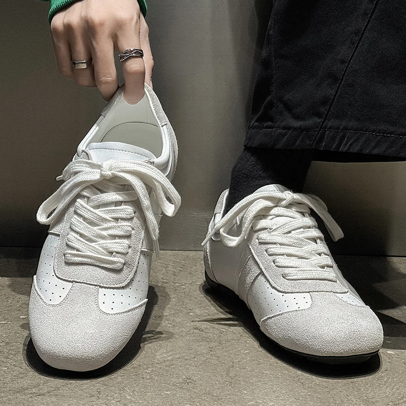 Men Retro Patchwork German Training Shoes Lace Up Patchwork Breathable Perforated Daily Commuting Sports Shoes