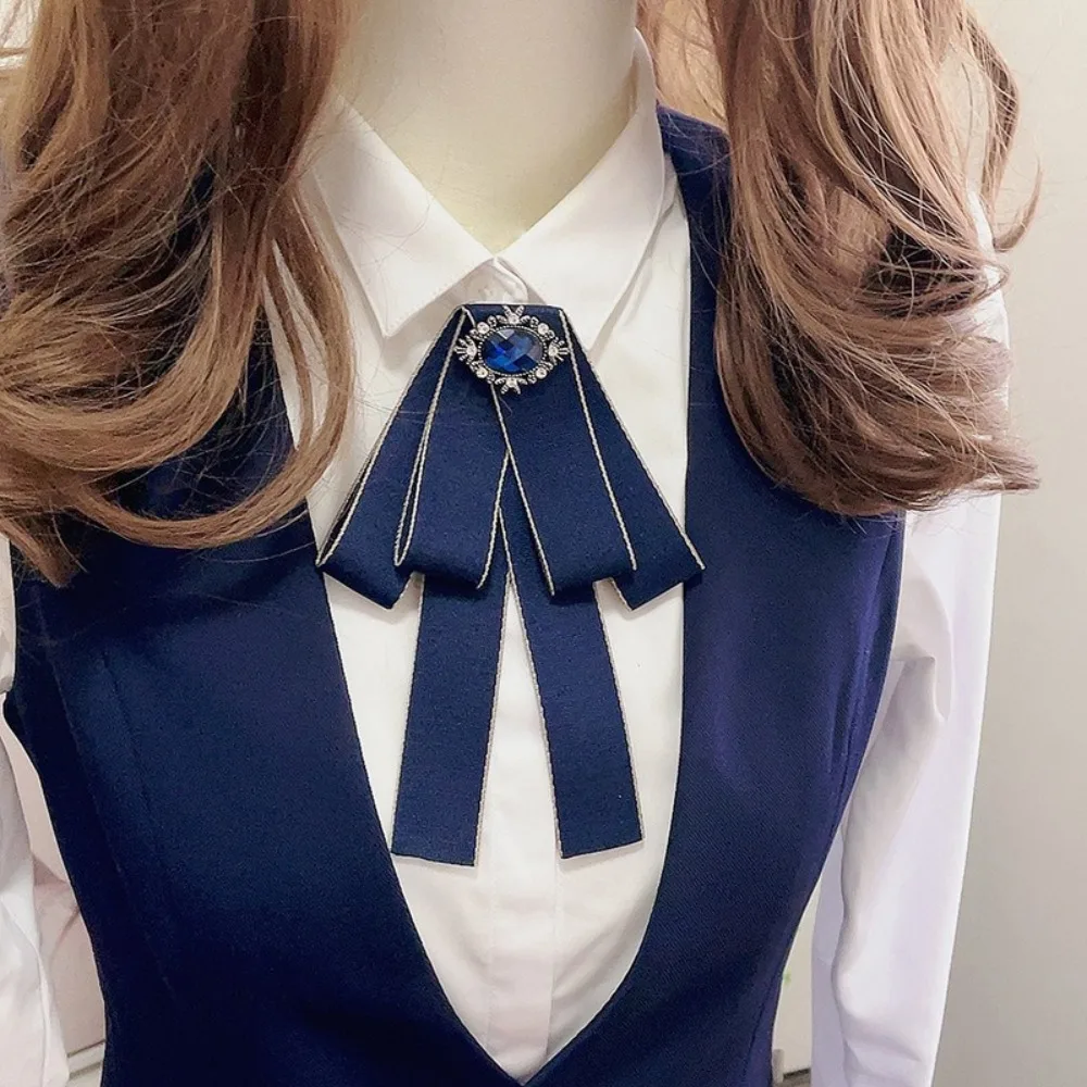 Новый однотонный галстук-бабочка с бантом, элегантные броши с бантом, кристаллы и стразы, предварительно завязанный воротник-бабочка с цветочным узором для девочек