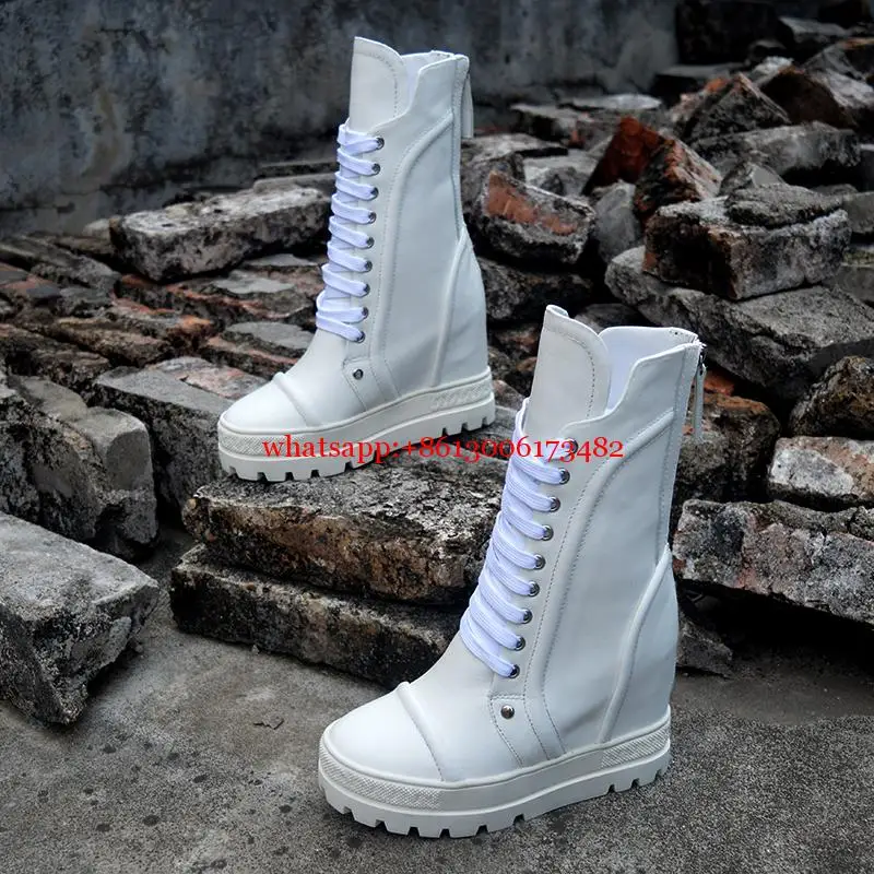 Design Chain Platform Rubber Sole 10Cm Inner Heel Lace Up Leather Woman Ankle Boots White Black Color Leather Lace Up Boots