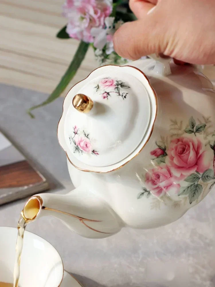 Noble Bone China 500ML Teapot Pink Camellia Pot Coffee Set Home Grade High Porcelain Kettle Party Jug Cafe Teaware Tea Pot Puer view 3