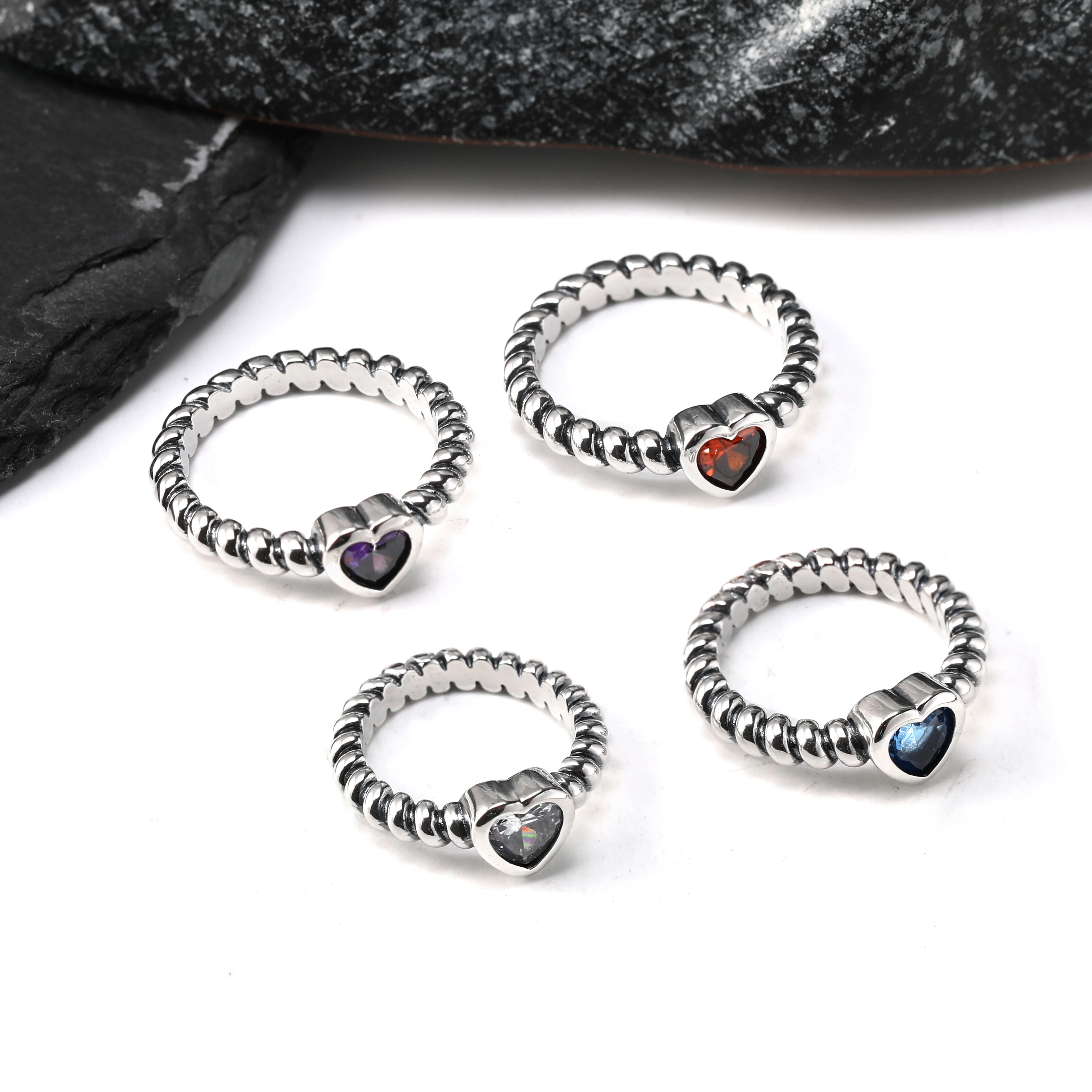 

R049 genuine 925 sterling silver fashionable and exquisite Gemstone Heart Twisted Wire Ring