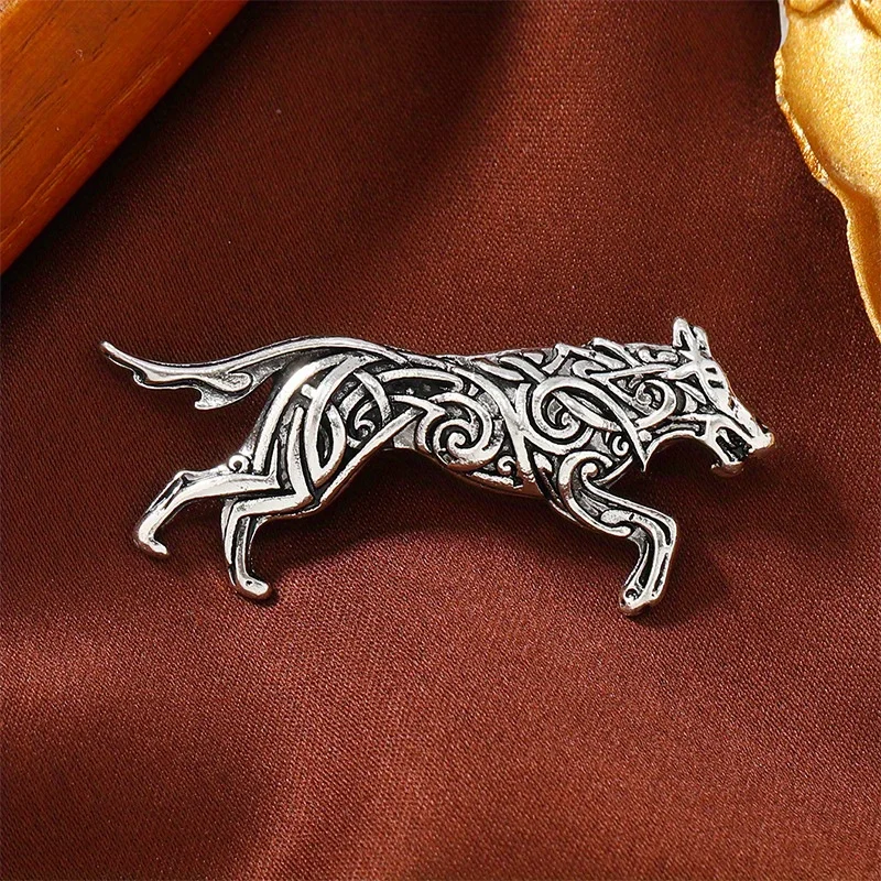 1PC Retro Wolf Brooch, Suit Coat Accessories, Animals Pin For Men