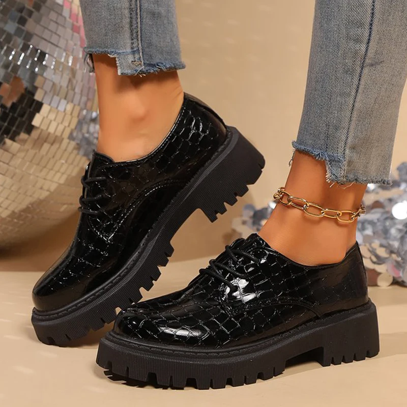 

Новые весенние туфли-оксфорды из лакированной кожи, женские туфли-лоферы на платформе со шнуровкой, женские удобные круглые лоферы больших размеров, женские