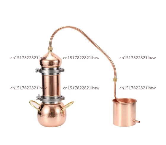 Copper still for home use; small, ancient distillation device with 2 liters; water pump and pipe included.